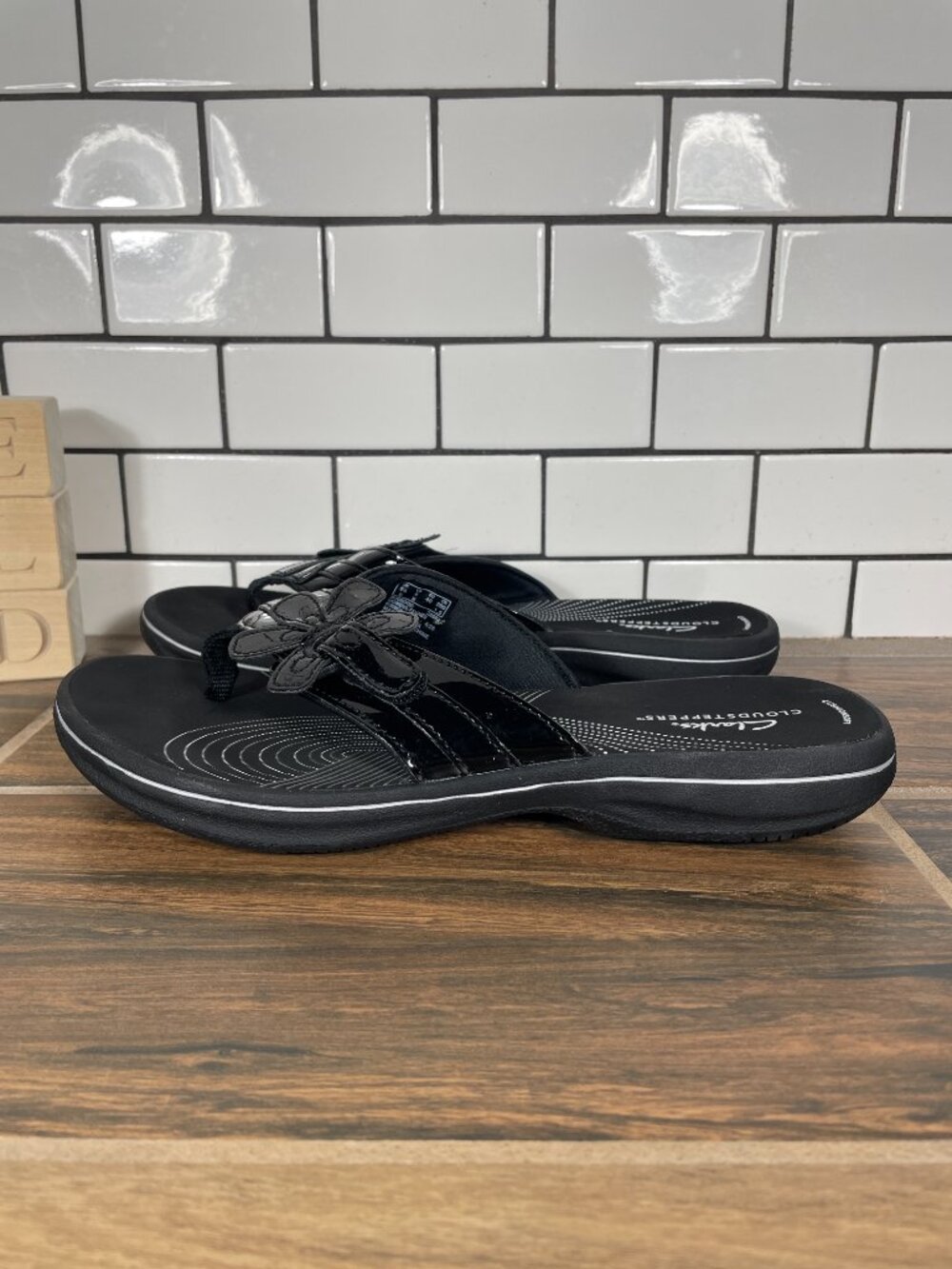 Clarks Brinkley Flora Shoes Womens 9 Black Cloudsteppers Flip Flop Thong Sandals